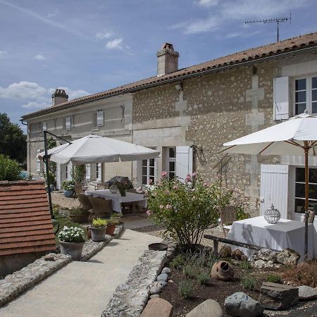 Bed and Breakfast Le Boisdalon Yviers Экстерьер фото