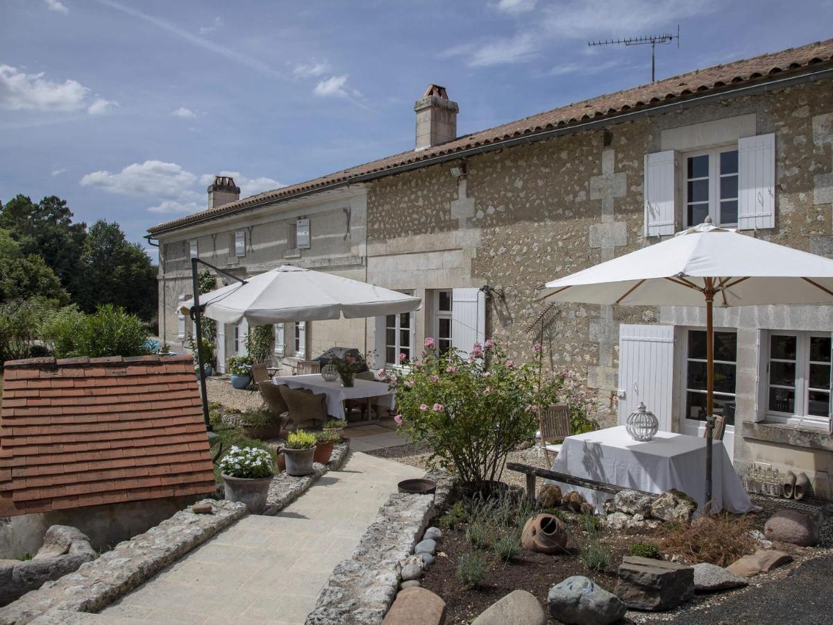 Bed and Breakfast Le Boisdalon Yviers Экстерьер фото